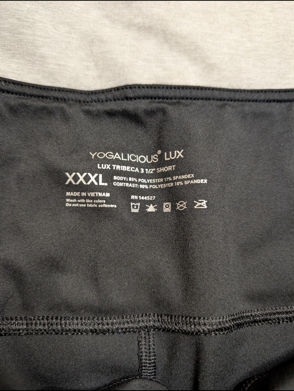 Yogalicious Black High-Rise Bike Shorts with Side Pockets Worn Twice - Picture 3 of 4
